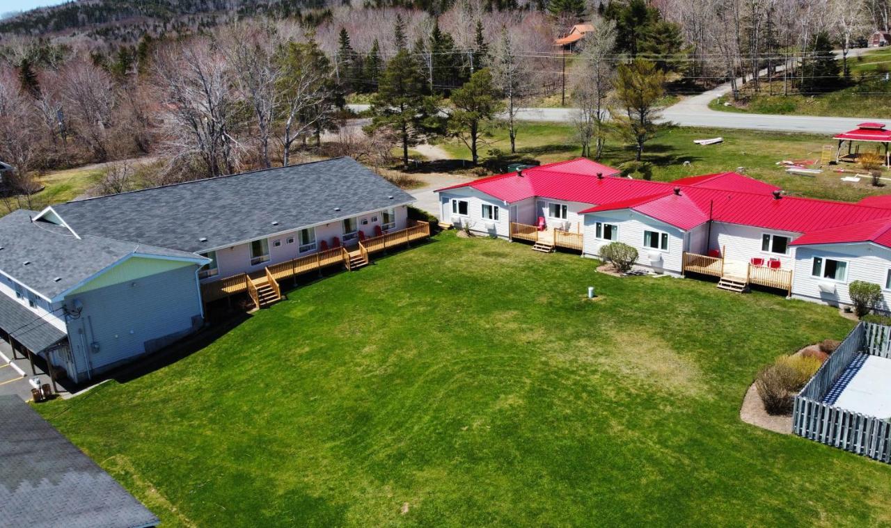 Trailsman Lodge Baddeck Inlet Exterior foto